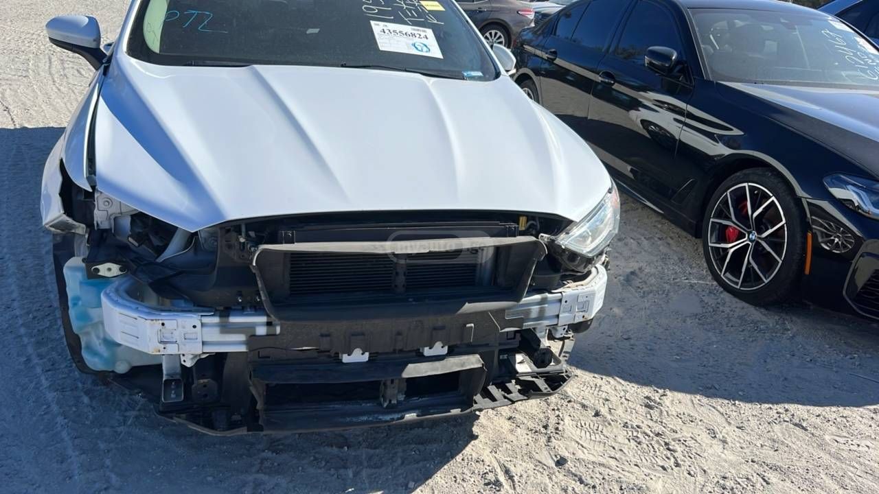 Ford Fusion - фото 12