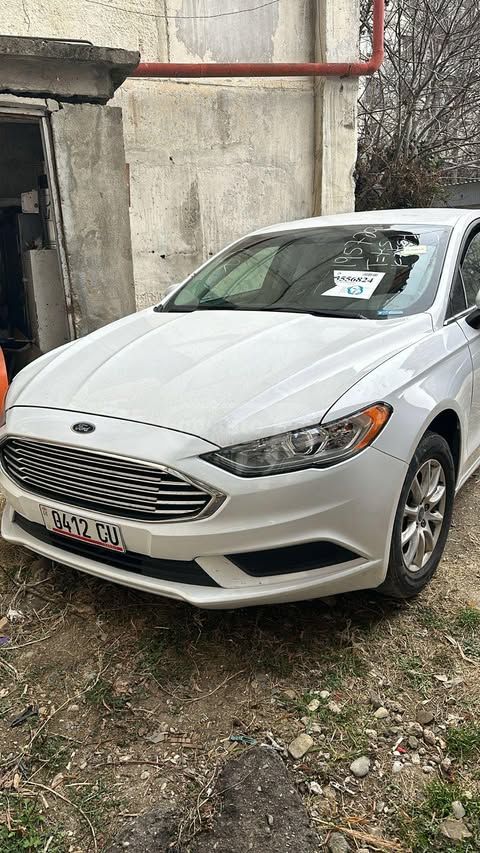 Ford Fusion - фото 5