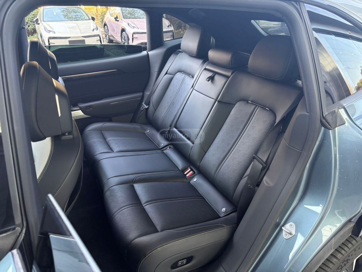 Zeekr  — миниатюра 8