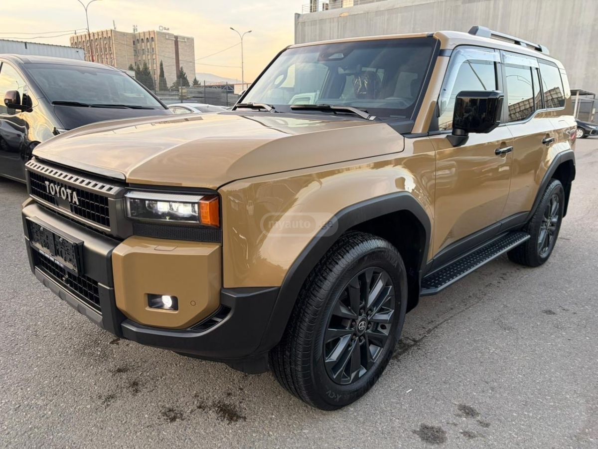 Toyota Land Cruiser Prado - фото 1