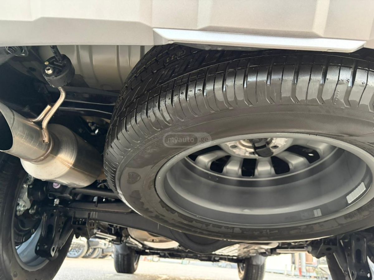 Toyota Land Cruiser Prado - фото 11