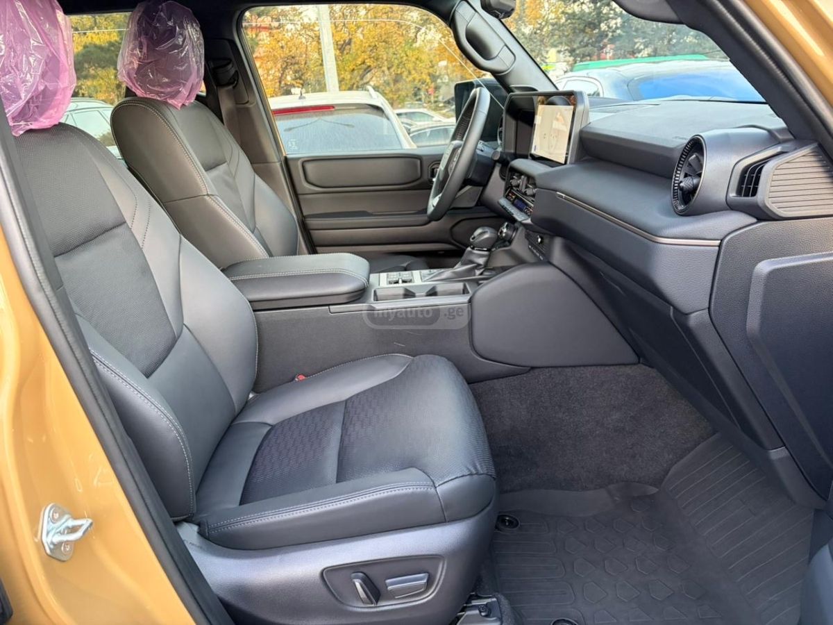 Toyota Land Cruiser Prado - фото 6