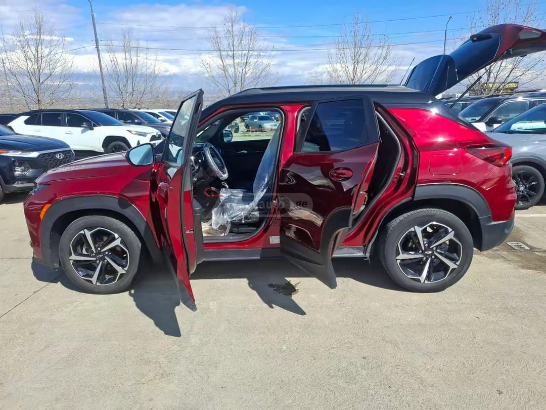 Chevrolet Trailblazer - фото 14