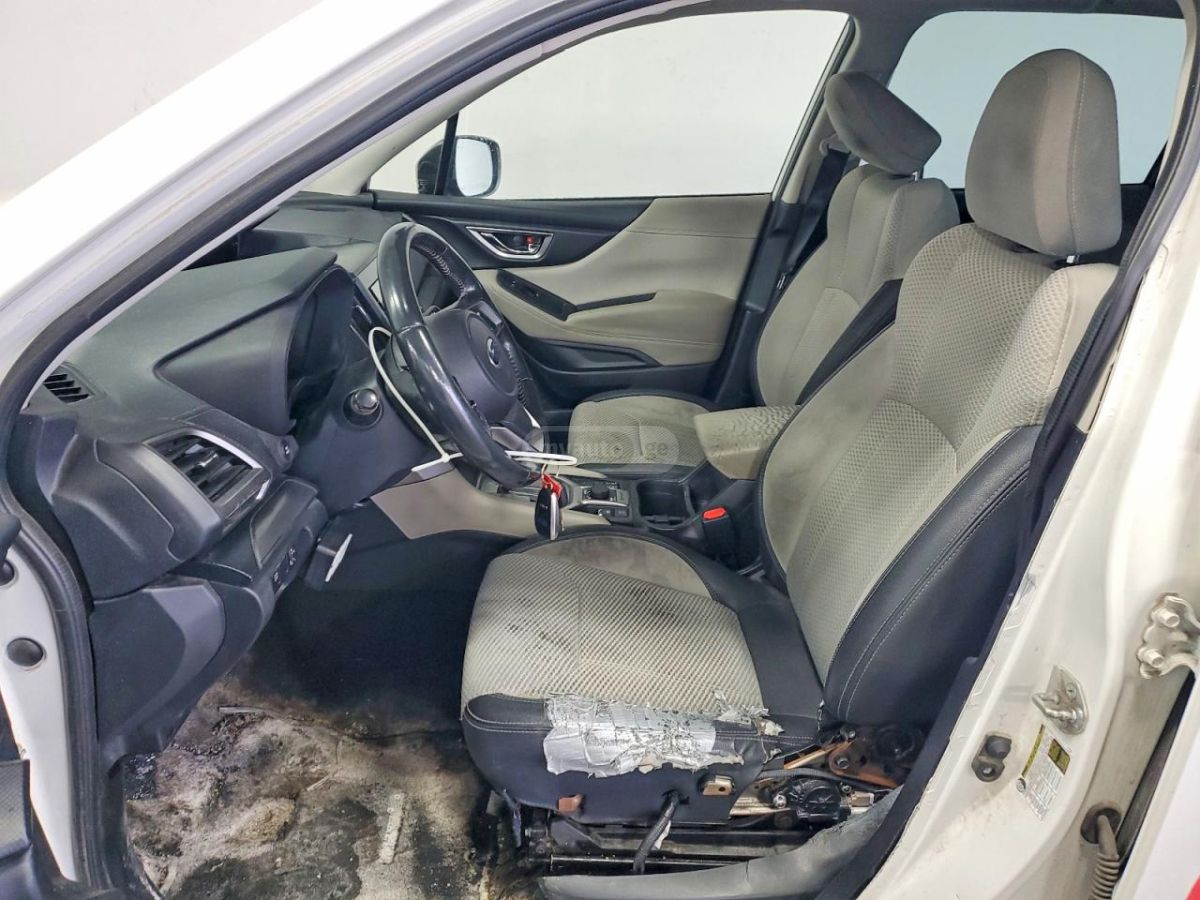 Toyota Forester 2023 — миниатюра 7