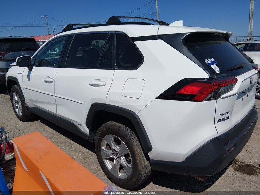 Toyota Rav 4 - фото 3