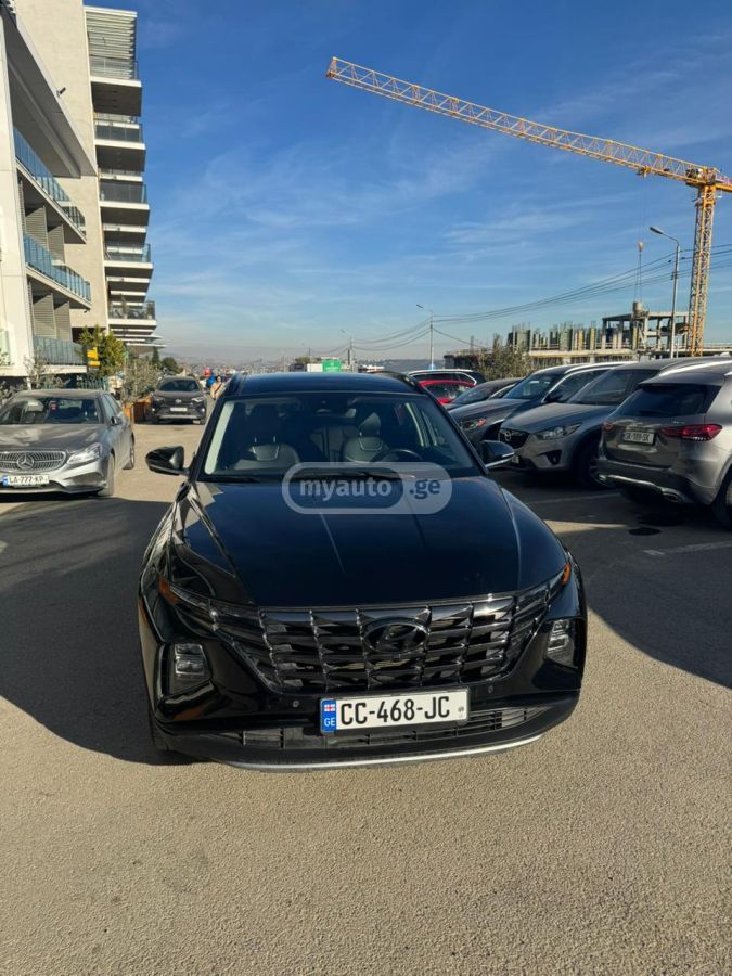 Hyundai Tucson - фото 1