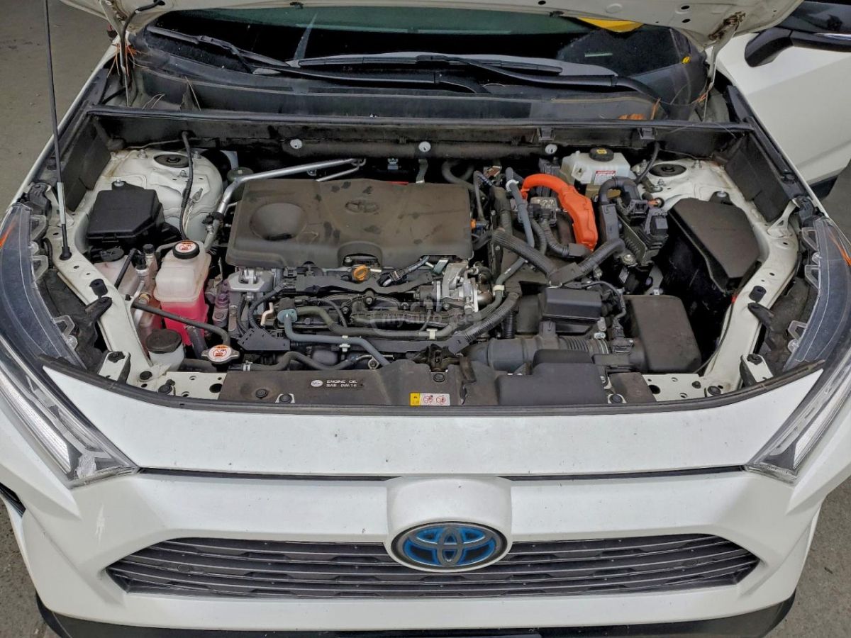 Toyota RAV 4 - фото 11