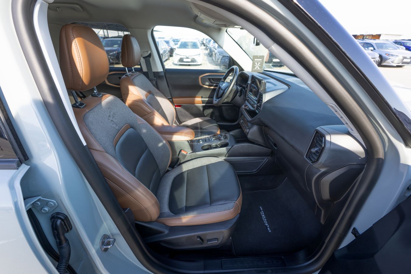 Ford Ford Bronco — миниатюра 10