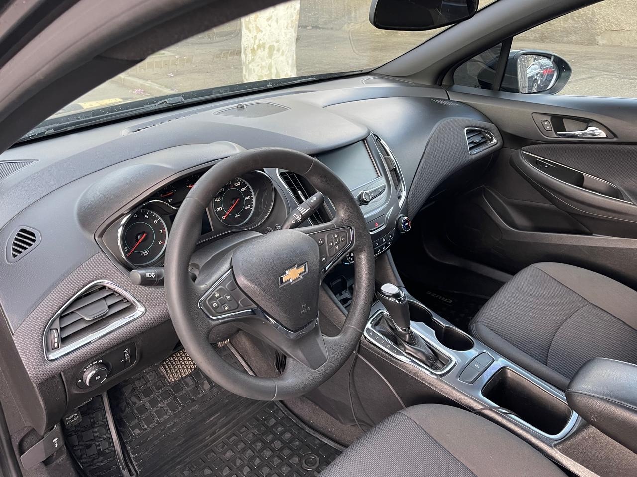 Chevrolet Cruze - фото 8