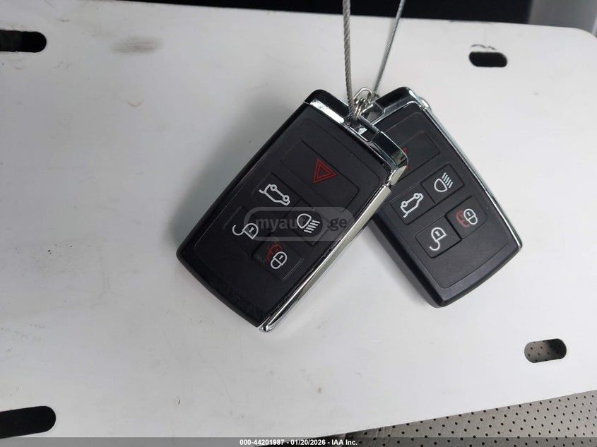 Land Rover Discovery 5 / LR5 2023 — миниатюра 10