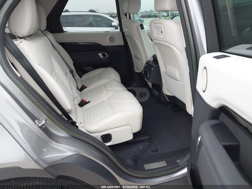 Land Rover Discovery 5 / LR5 2023 — миниатюра 8