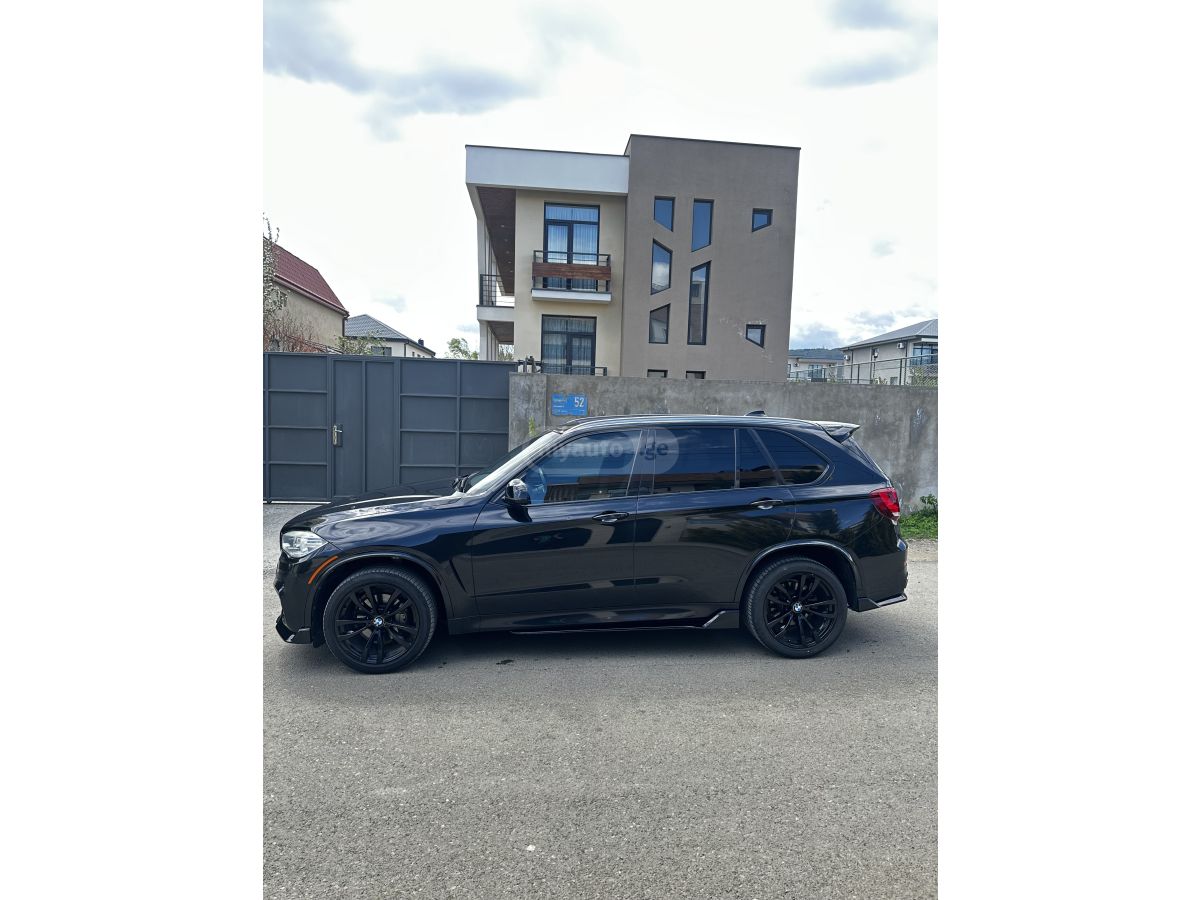 BMW X5 - фото 4