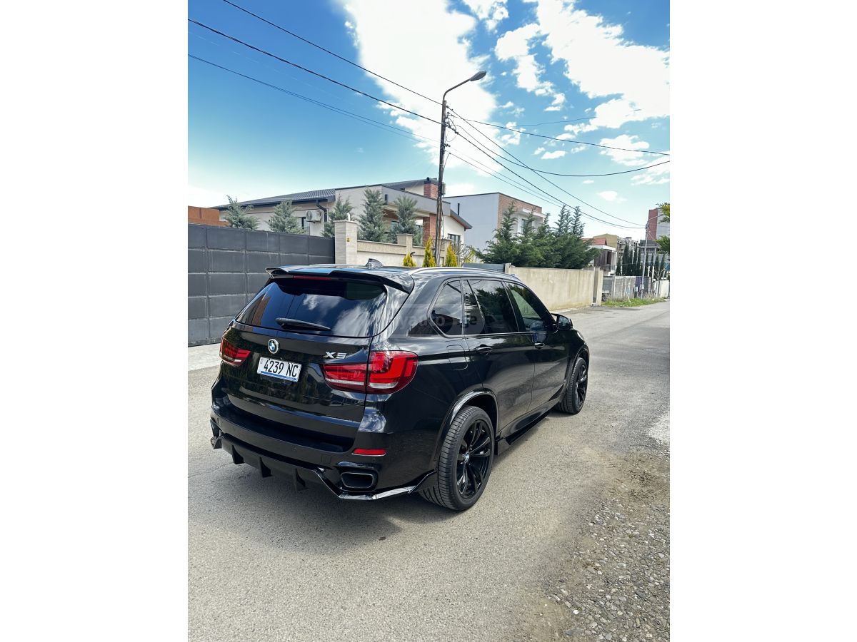 BMW X5 - фото 5