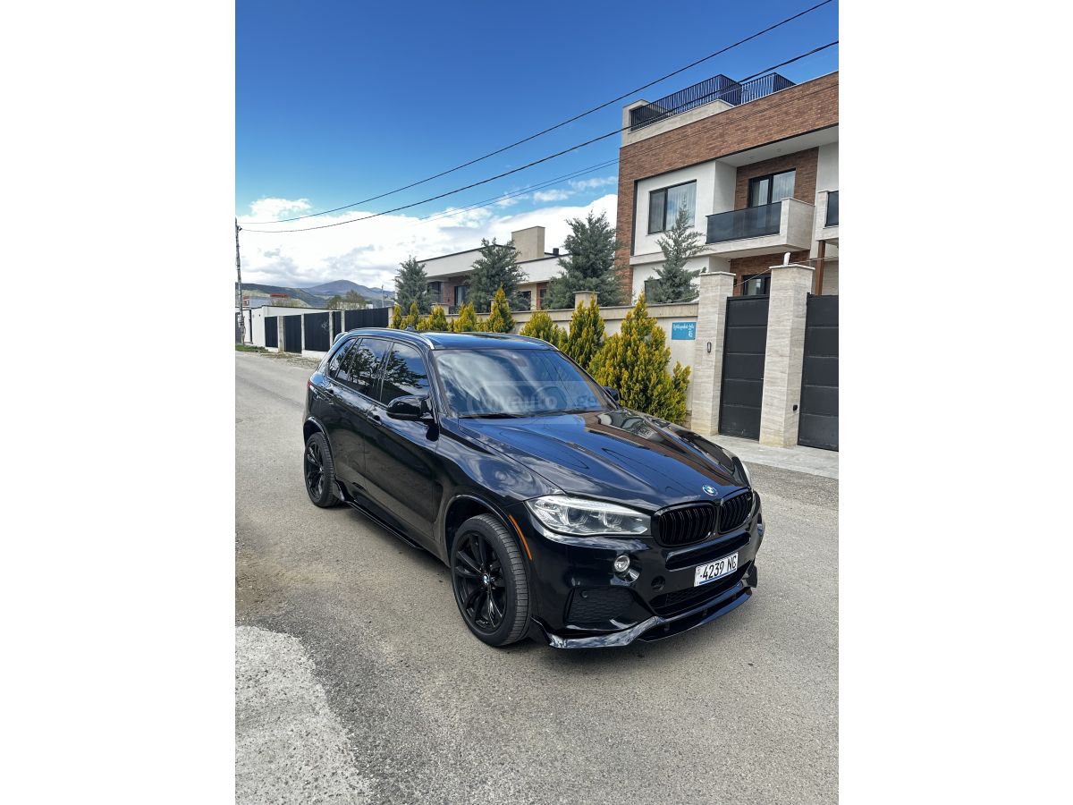 BMW X5 - фото 6