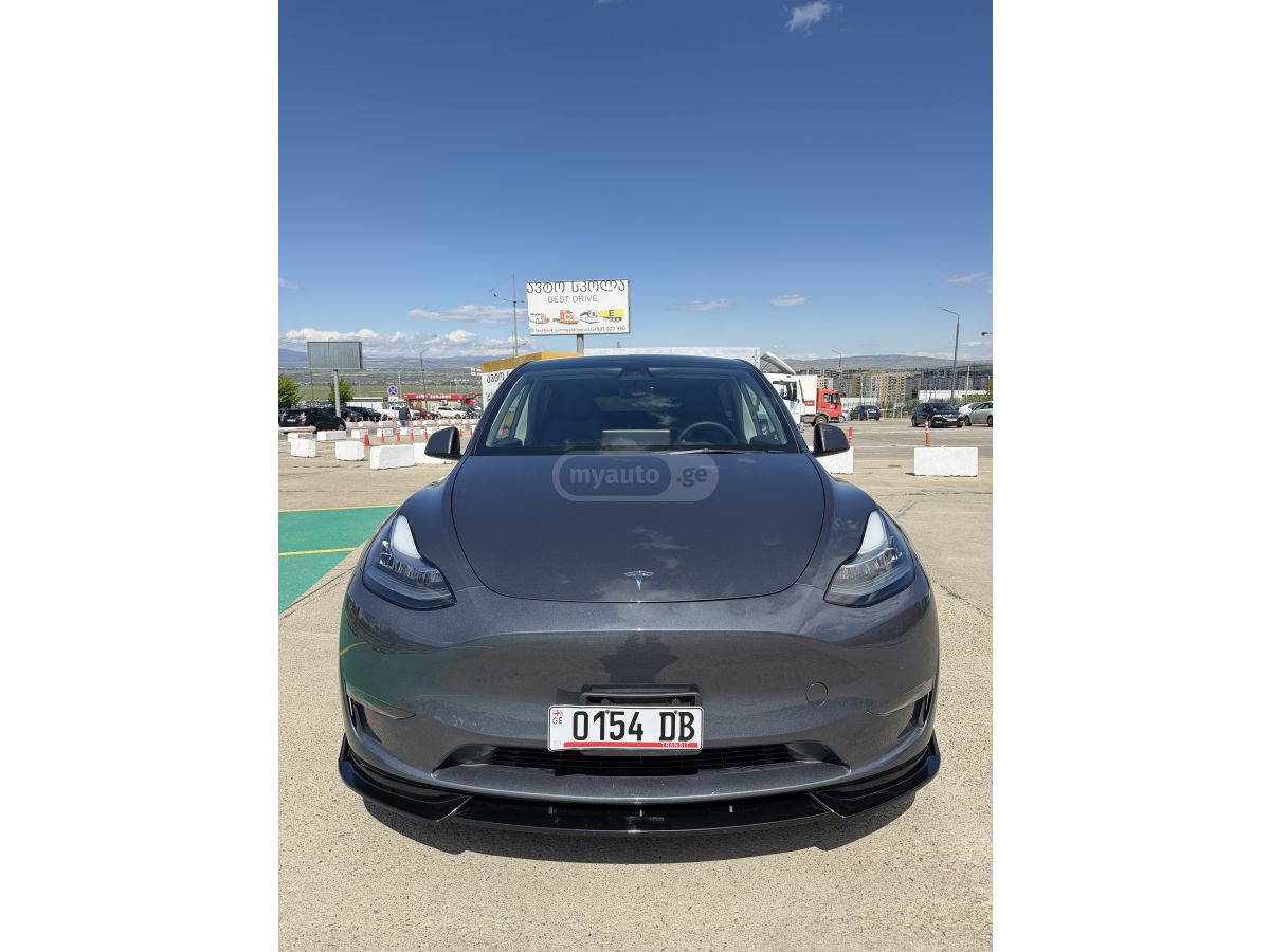 Tesla Model Y - фото 2
