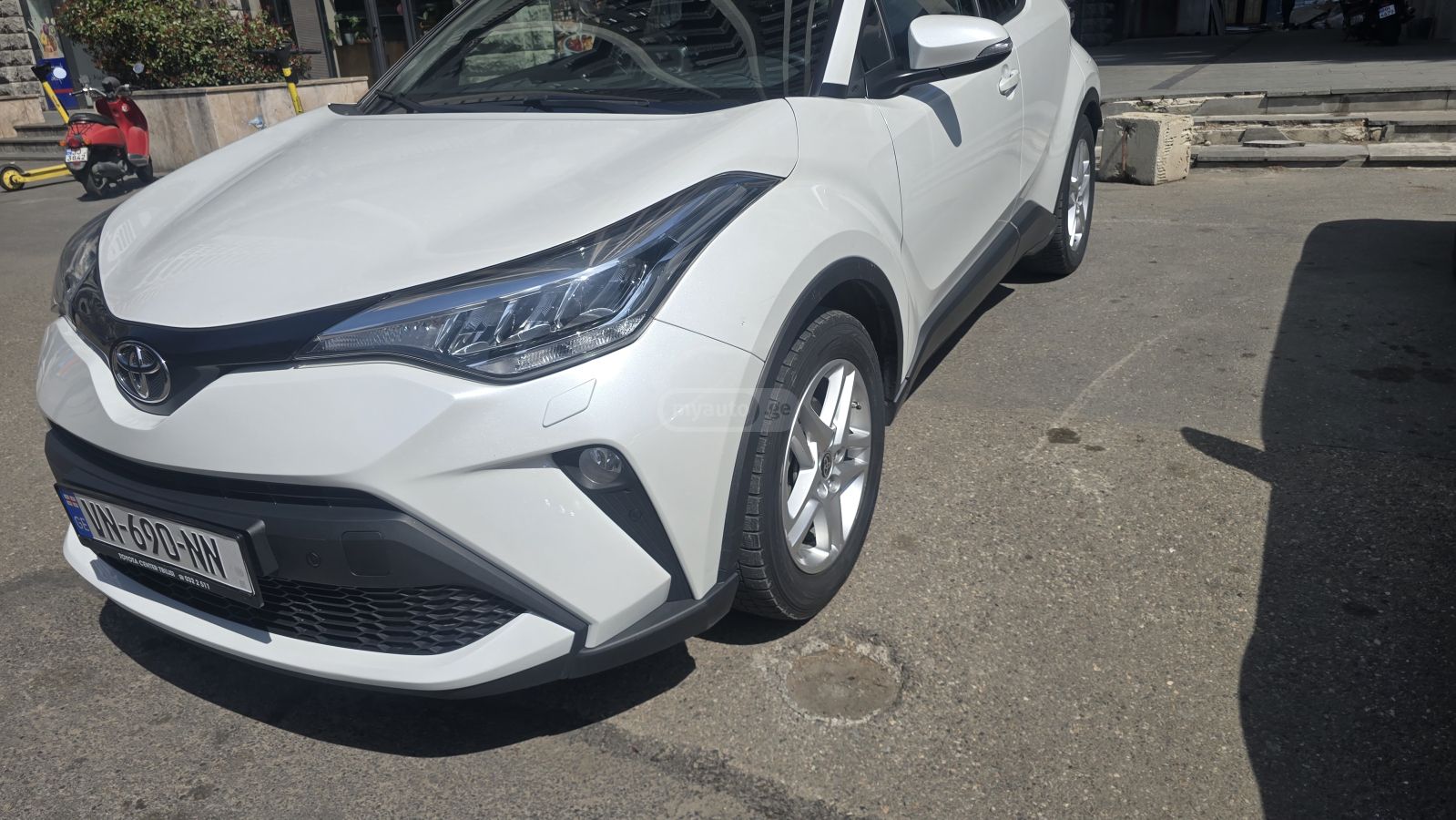 Toyota CHR - фото 3