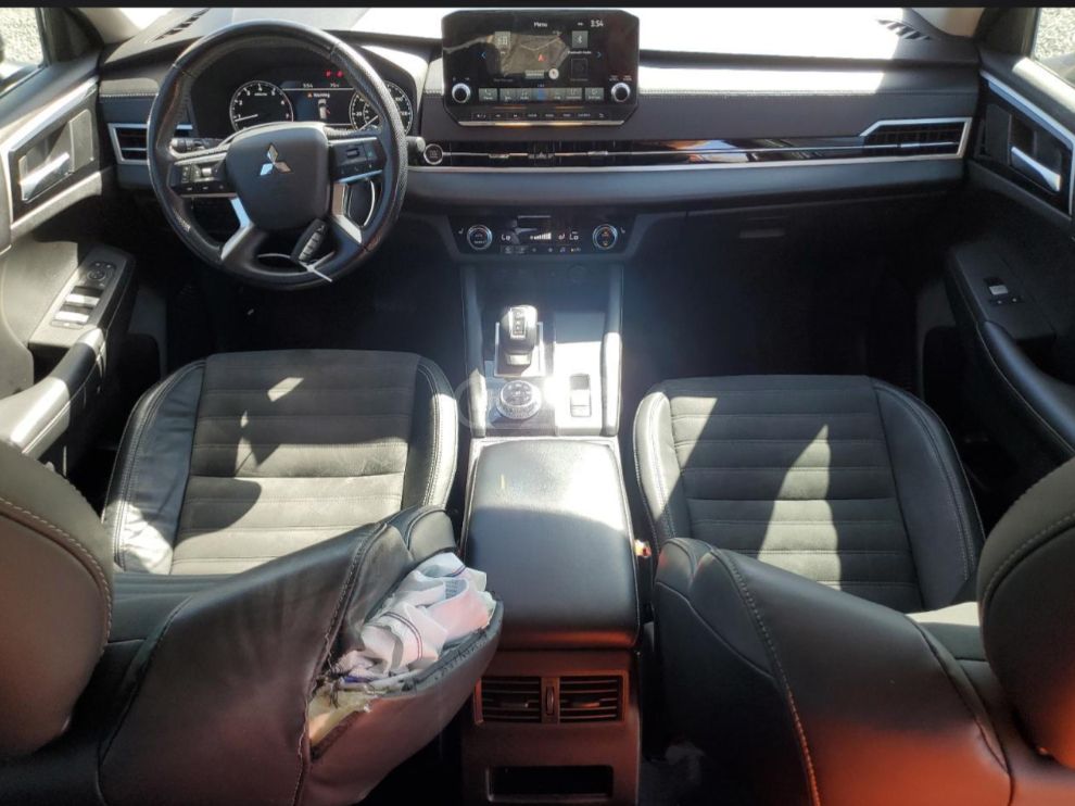 Mitsubishi Outlander - фото 4