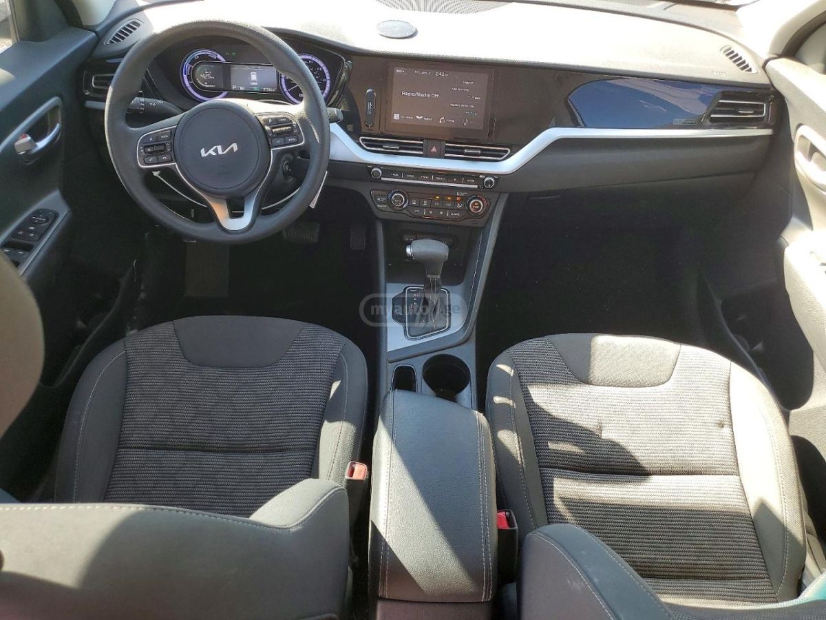 Kia LX — миниатюра 8