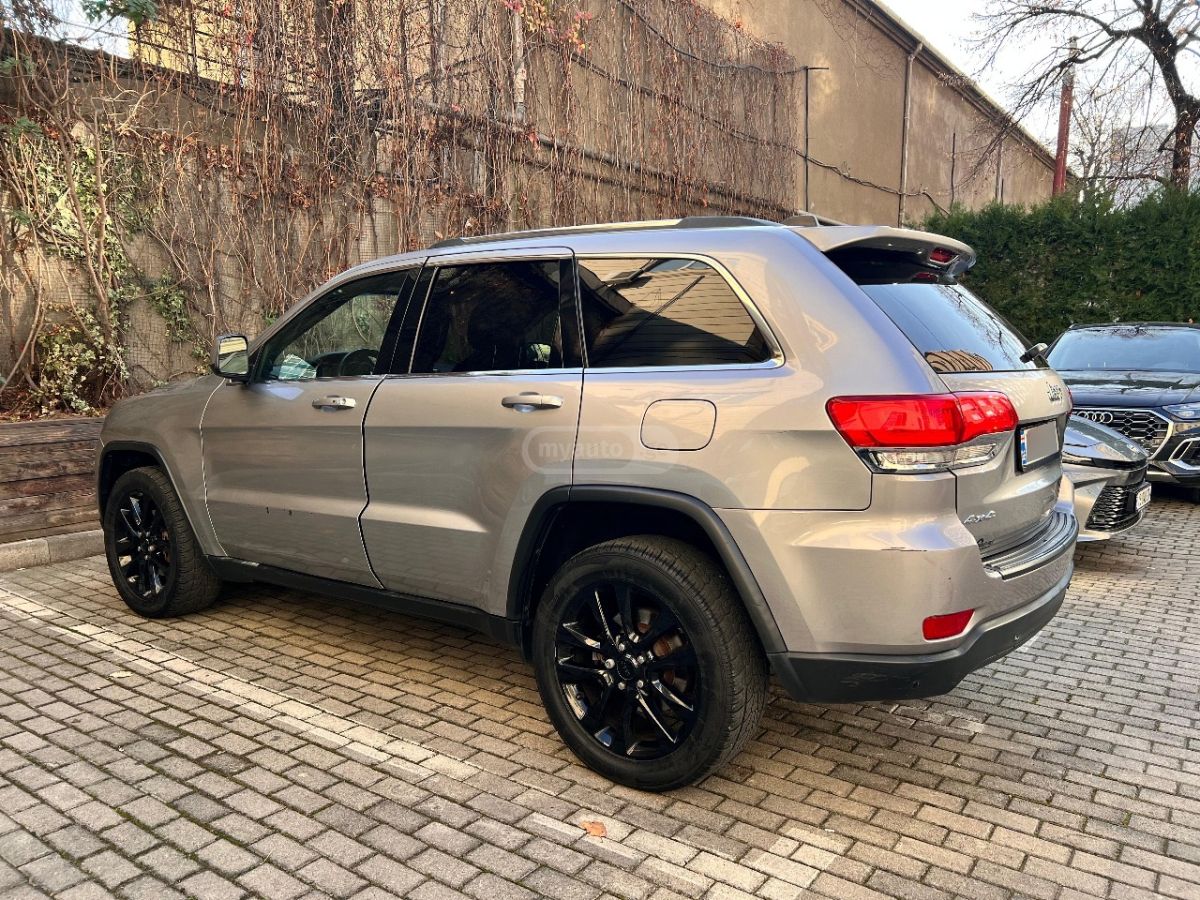 Jeep Grand Cherokee - фото 4