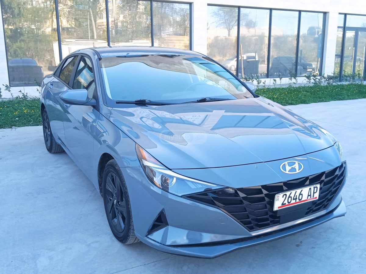 Hyundai Elantra - фото 13