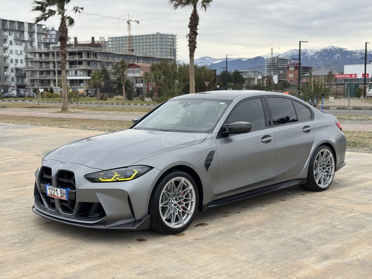 BMW M3 - фото 1