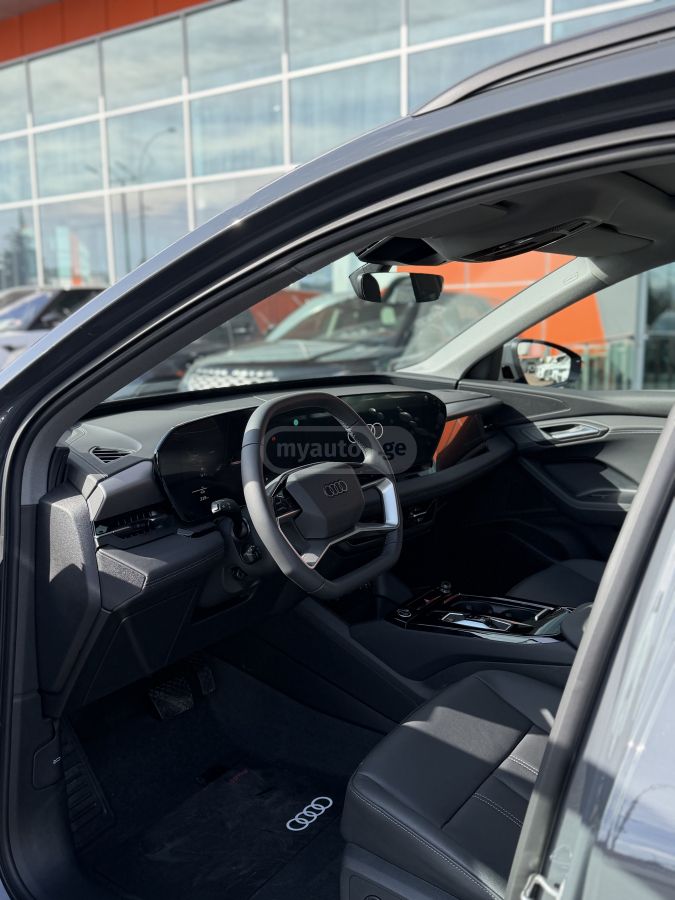 Audi Q6 E-Tron 2025 — миниатюра 4