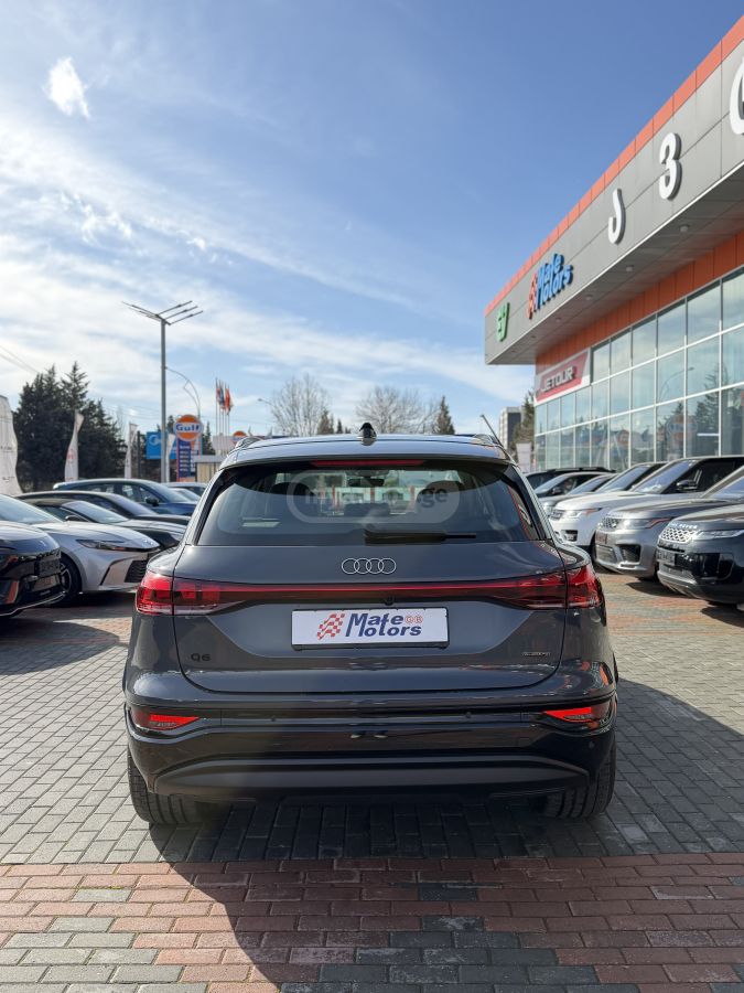 Audi Q6 E-Tron 2025 — миниатюра 8