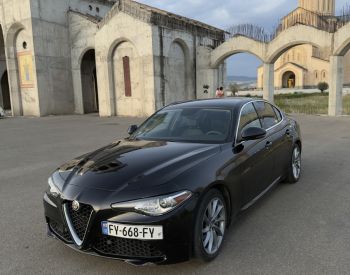 Alfa RomeoGiulia