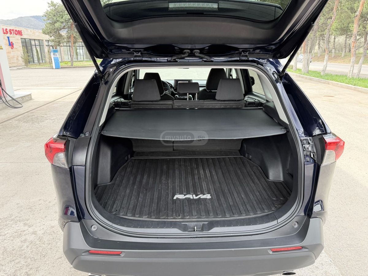 Toyota RAV 4 - фото 11