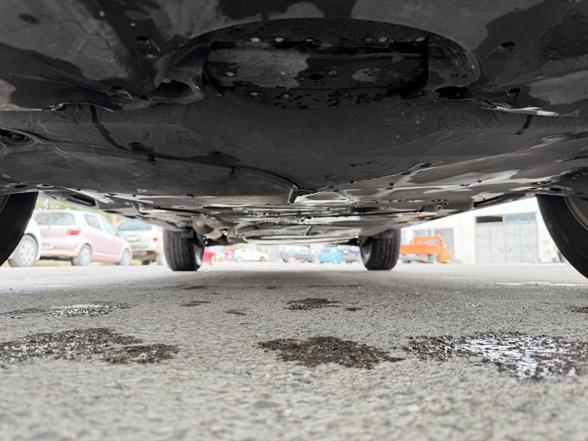 Toyota RAV 4 - фото 14