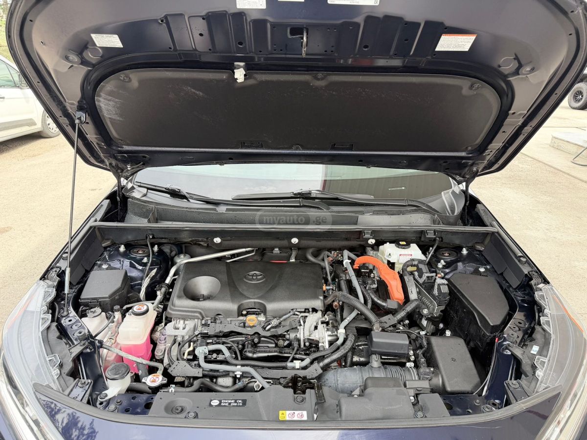 Toyota RAV 4 - фото 15