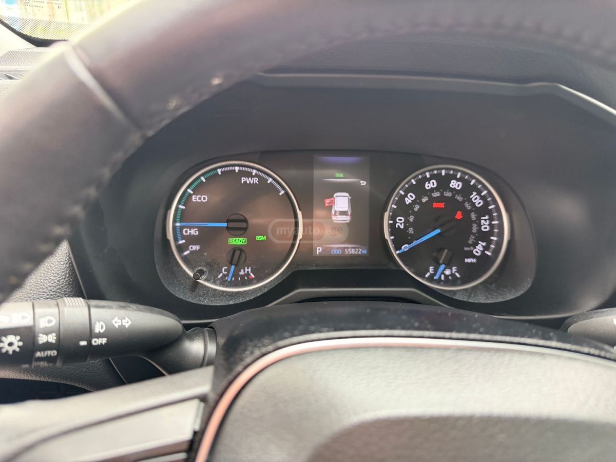 Toyota RAV 4 - фото 9