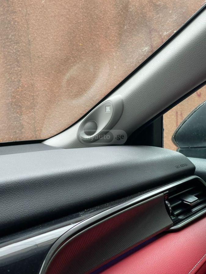 Toyota Camry - фото 12