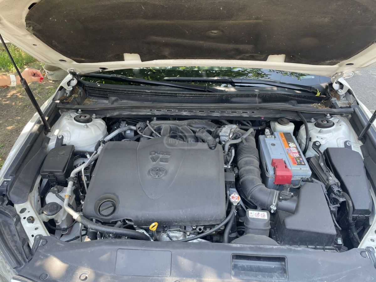 Toyota Camry - фото 7