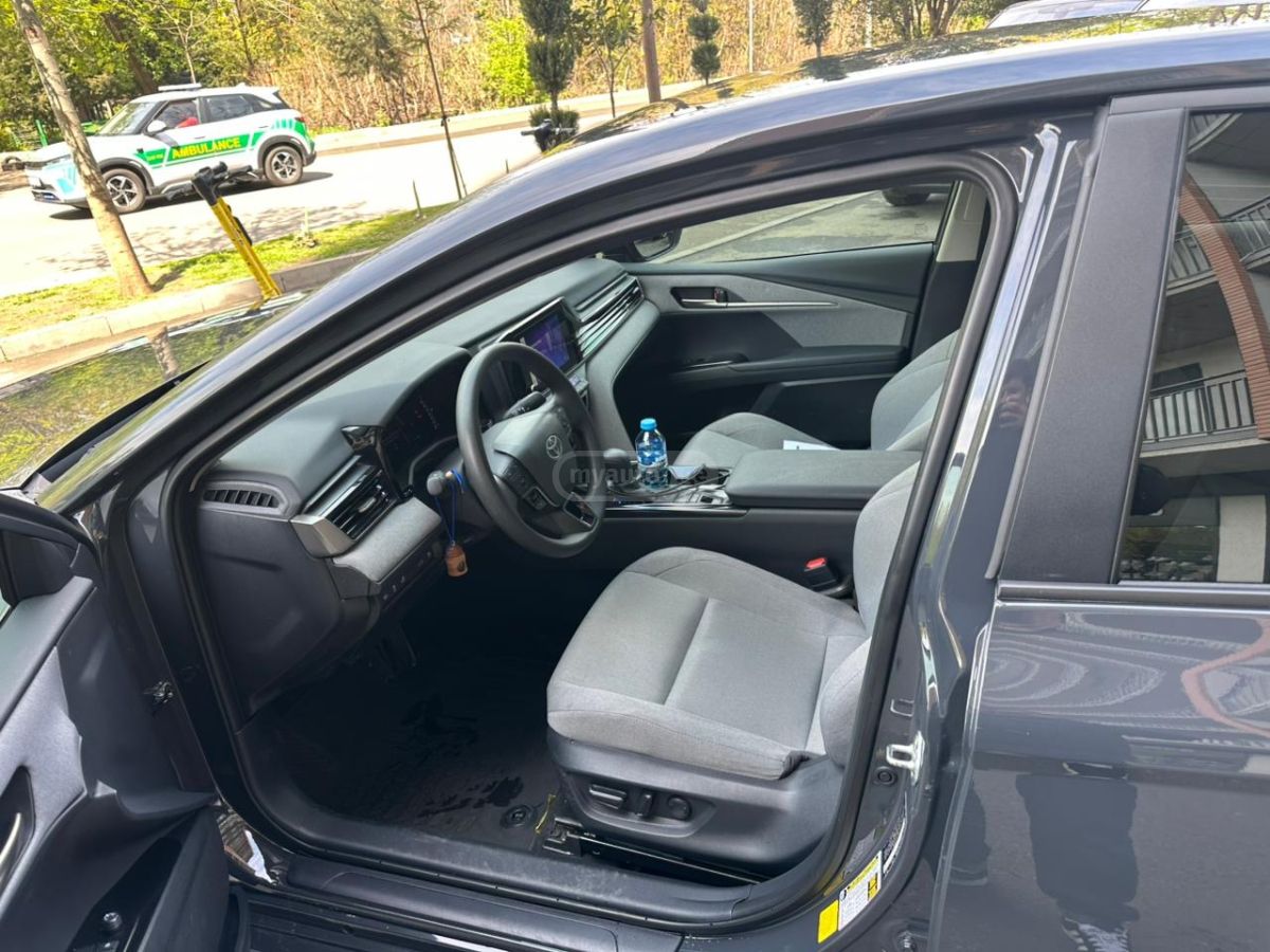 Toyota Camry - фото 8