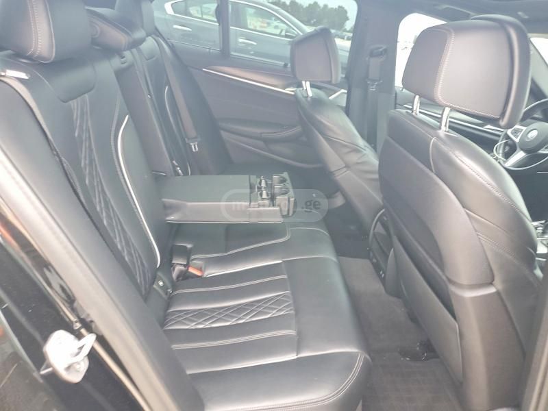 BMW 530 - фото 10