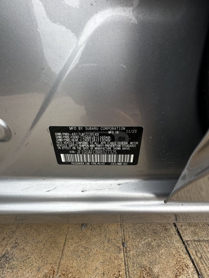 Subaru Base 4dr All-Wheel Drive Hatch — миниатюра 11