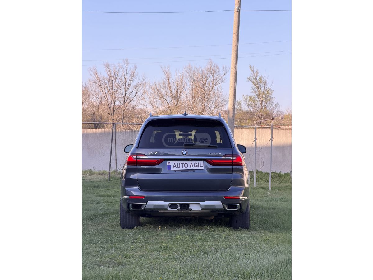 BMW X7 - фото 6