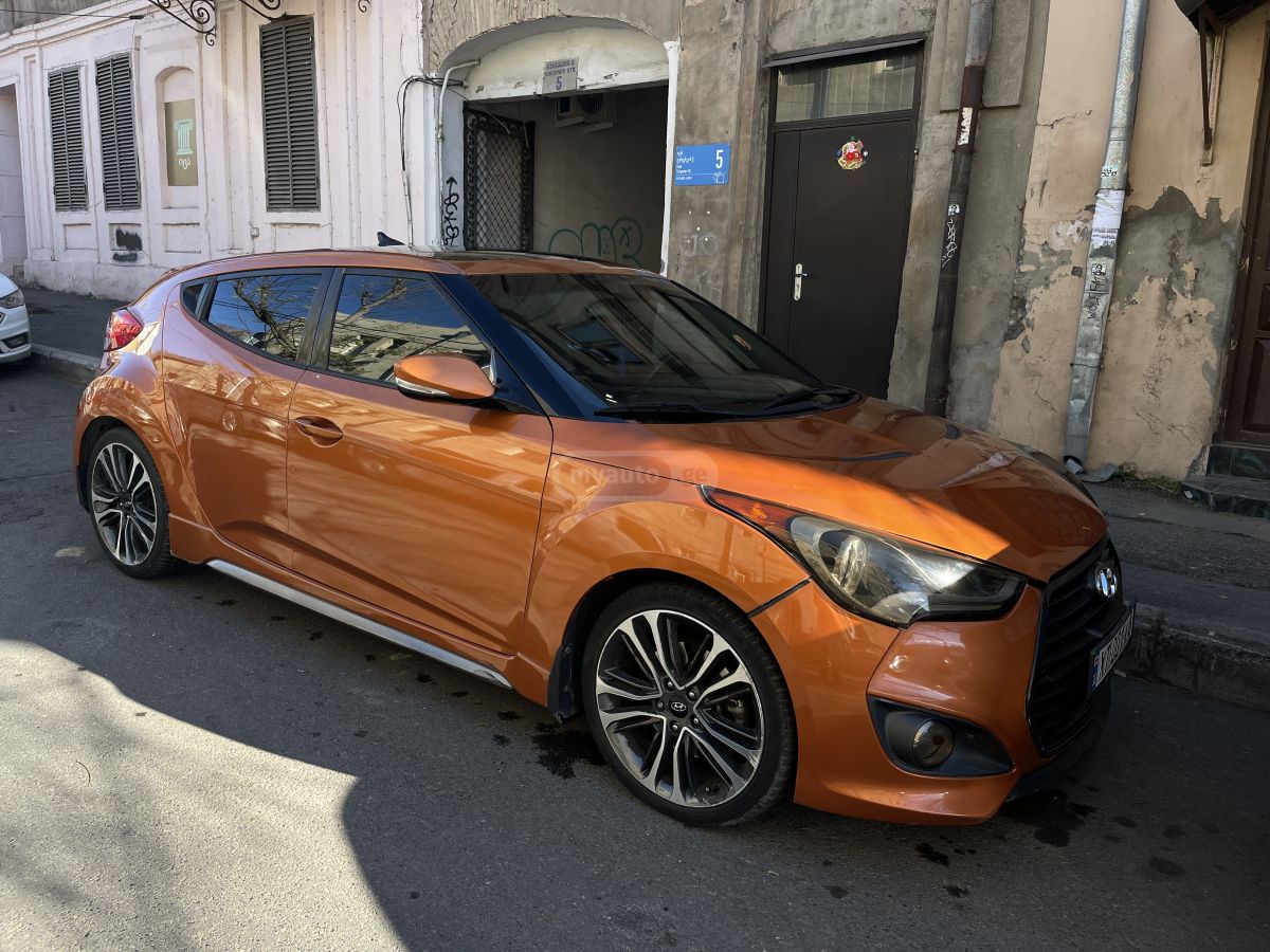 Hyundai Veloster - фото 5