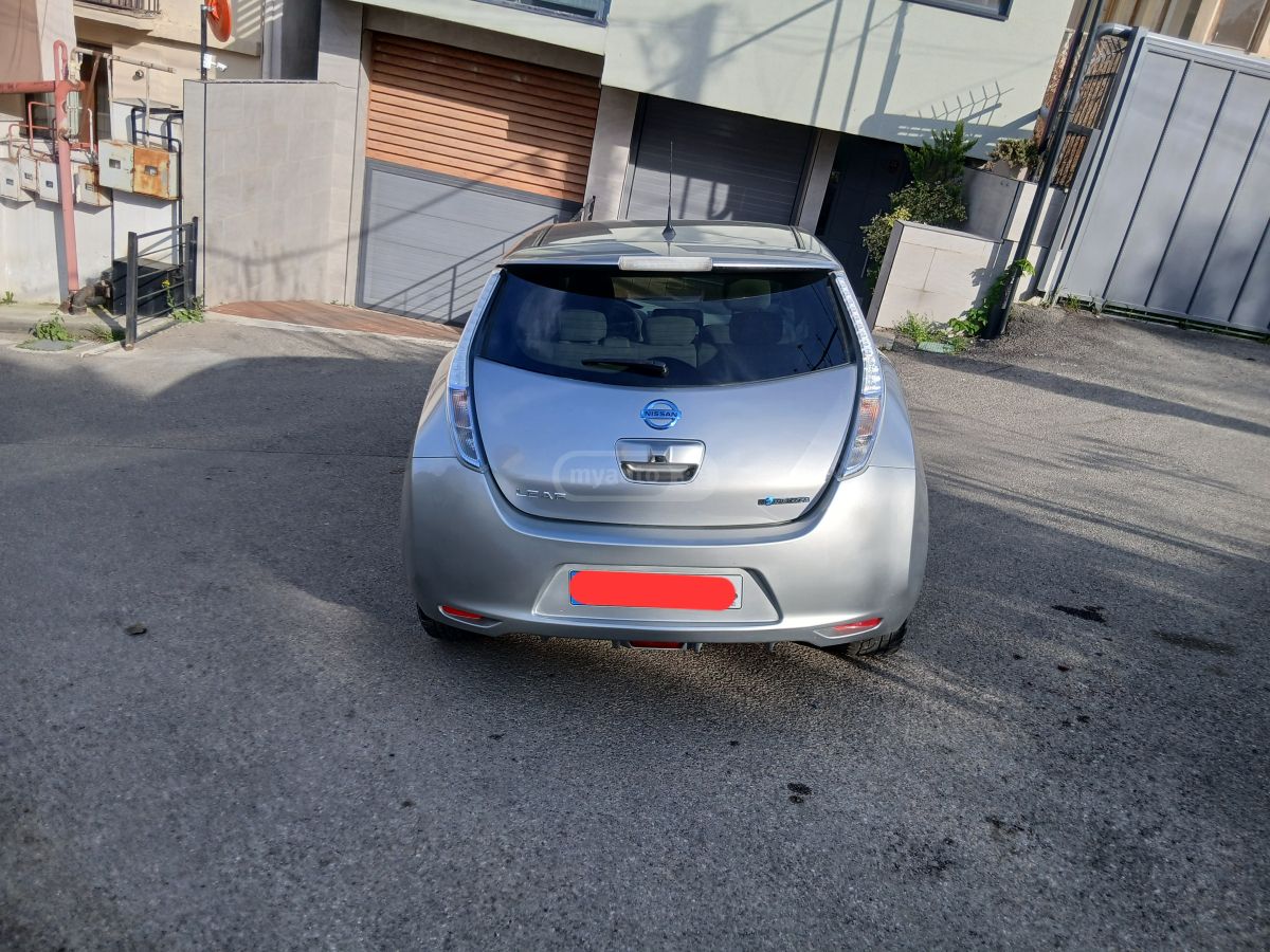 Nissan Leaf - фото 4