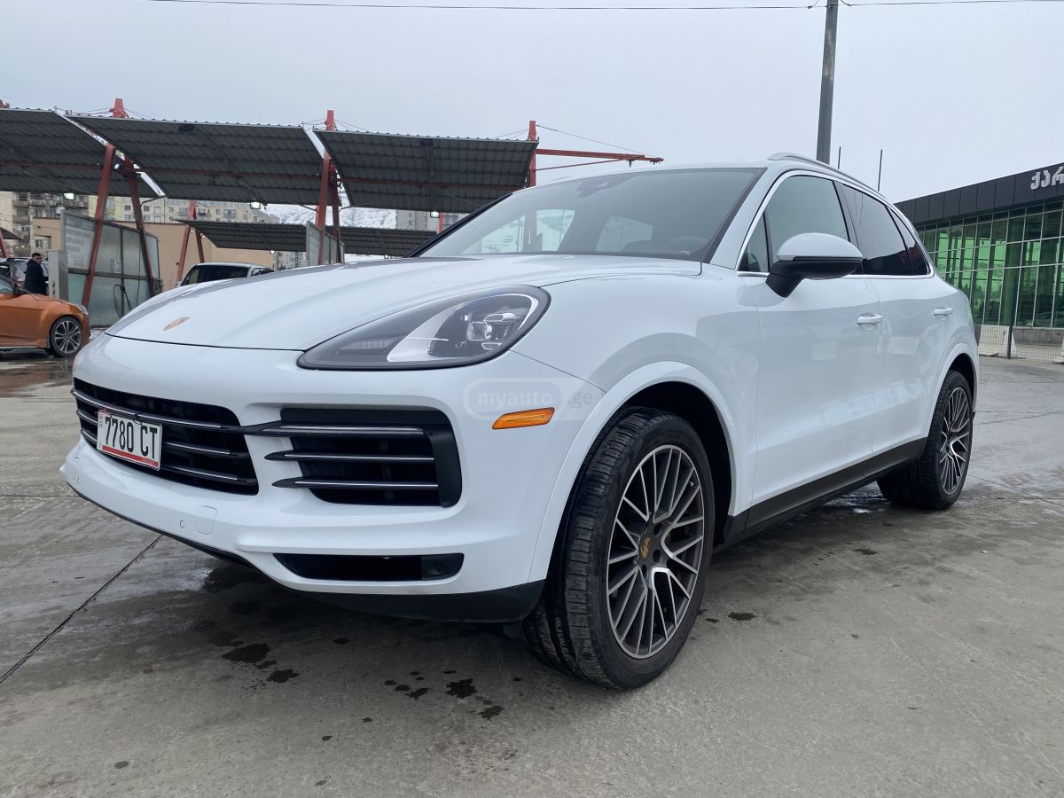 Porsche Cayenne 2023 — миниатюра 2