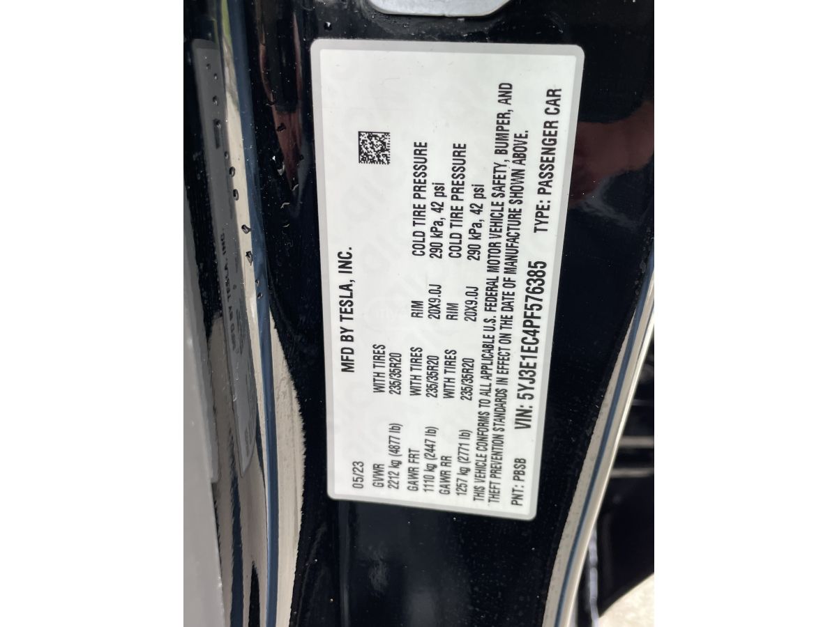 Tesla Performance Dual Motors 4X4 — миниатюра 12