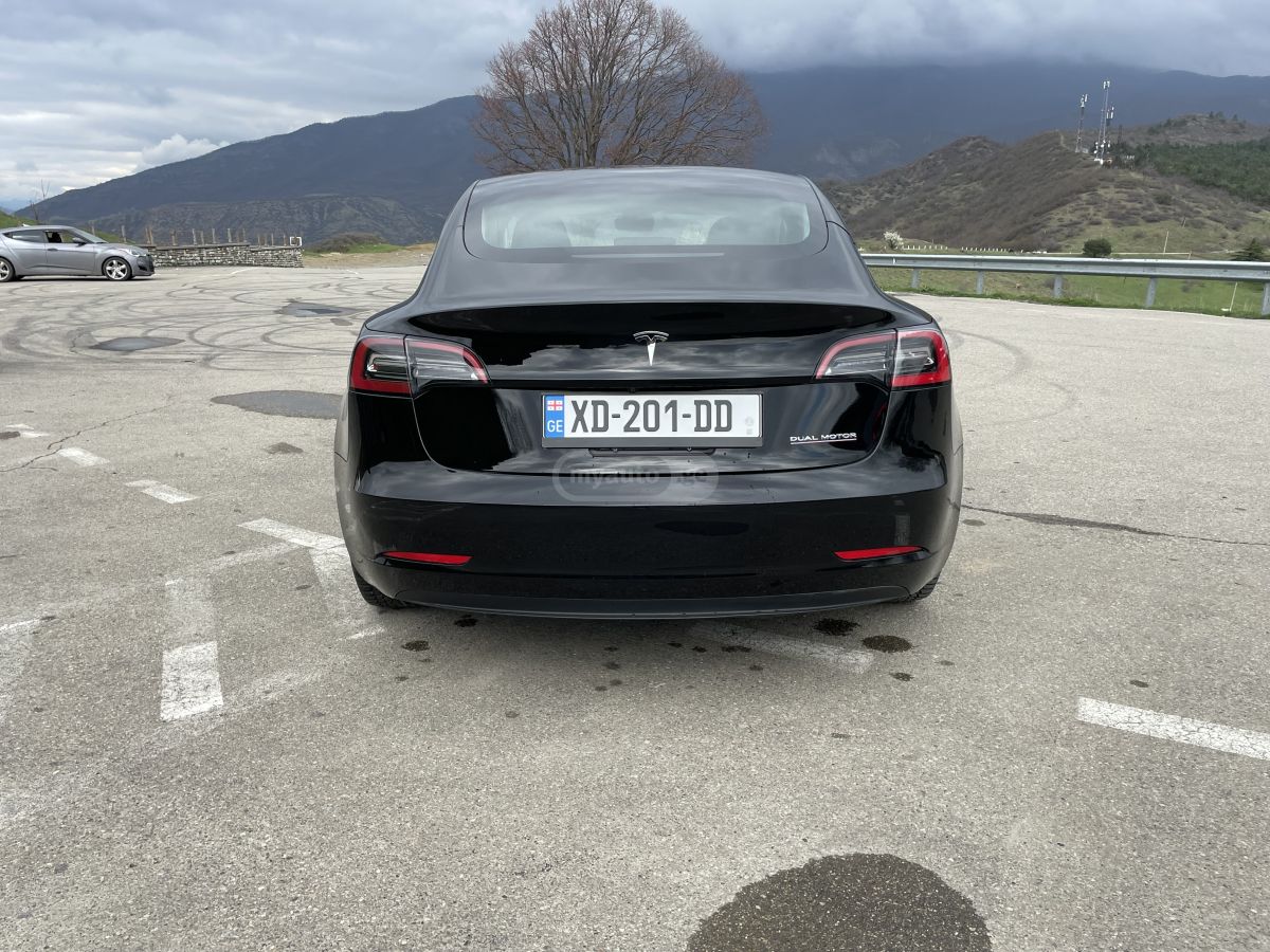 Tesla Performance Dual Motors 4X4 — миниатюра 5