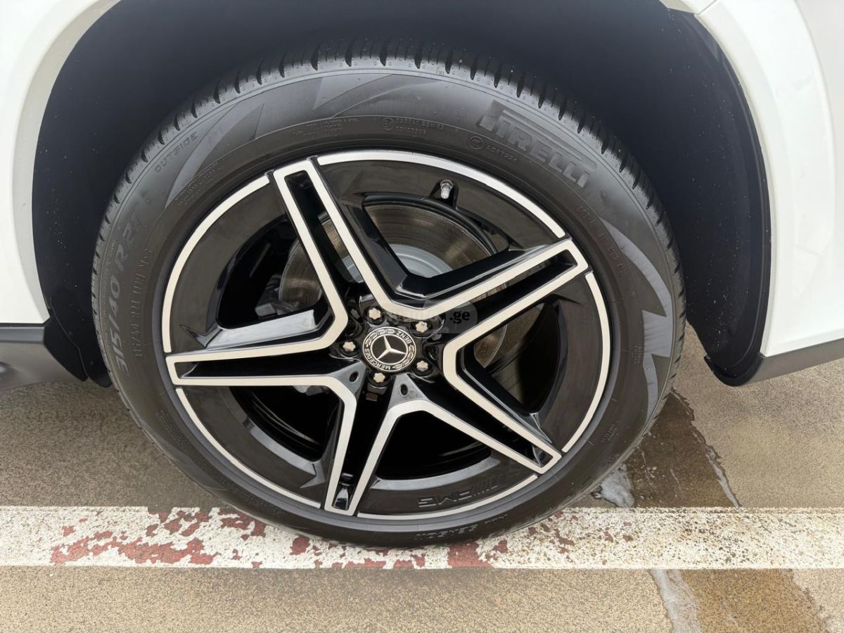 BMW X7 - фото 15