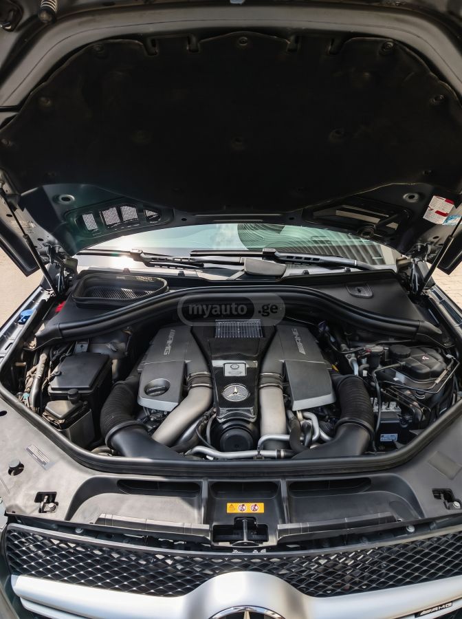 Mercedes-Benz GLE 63 AMG - фото 7