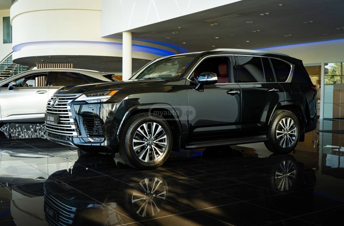 Lexus LX 500 - фото 2
