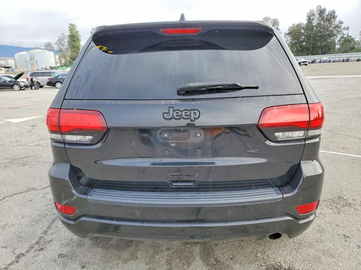 Jeep Grand Cherokee - фото 6