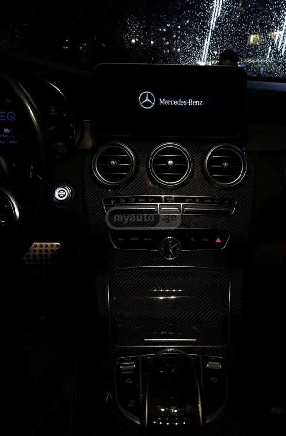 Mercedes-Benz C 300 - фото 5