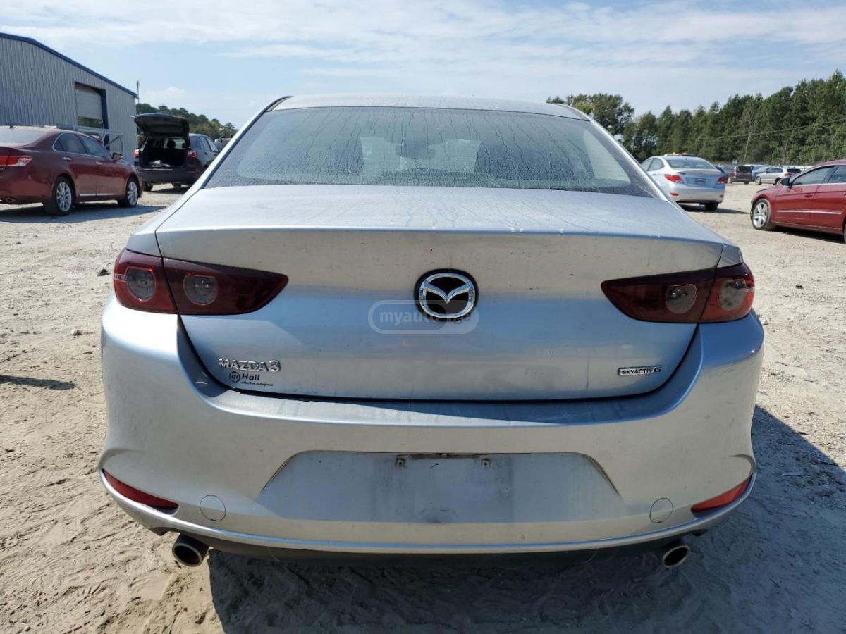 Mazda Mazda 3 - фото 6