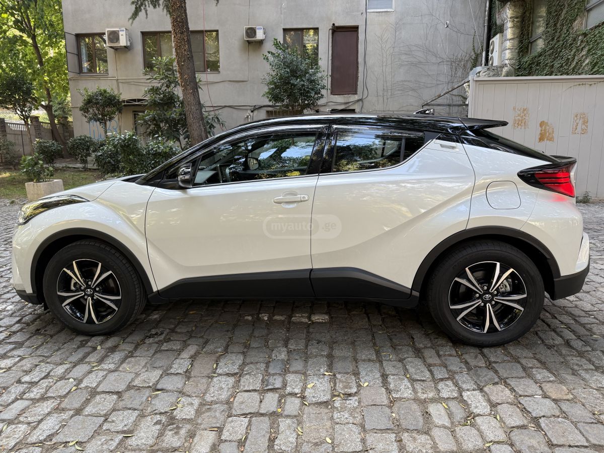 Toyota CHR - фото 3